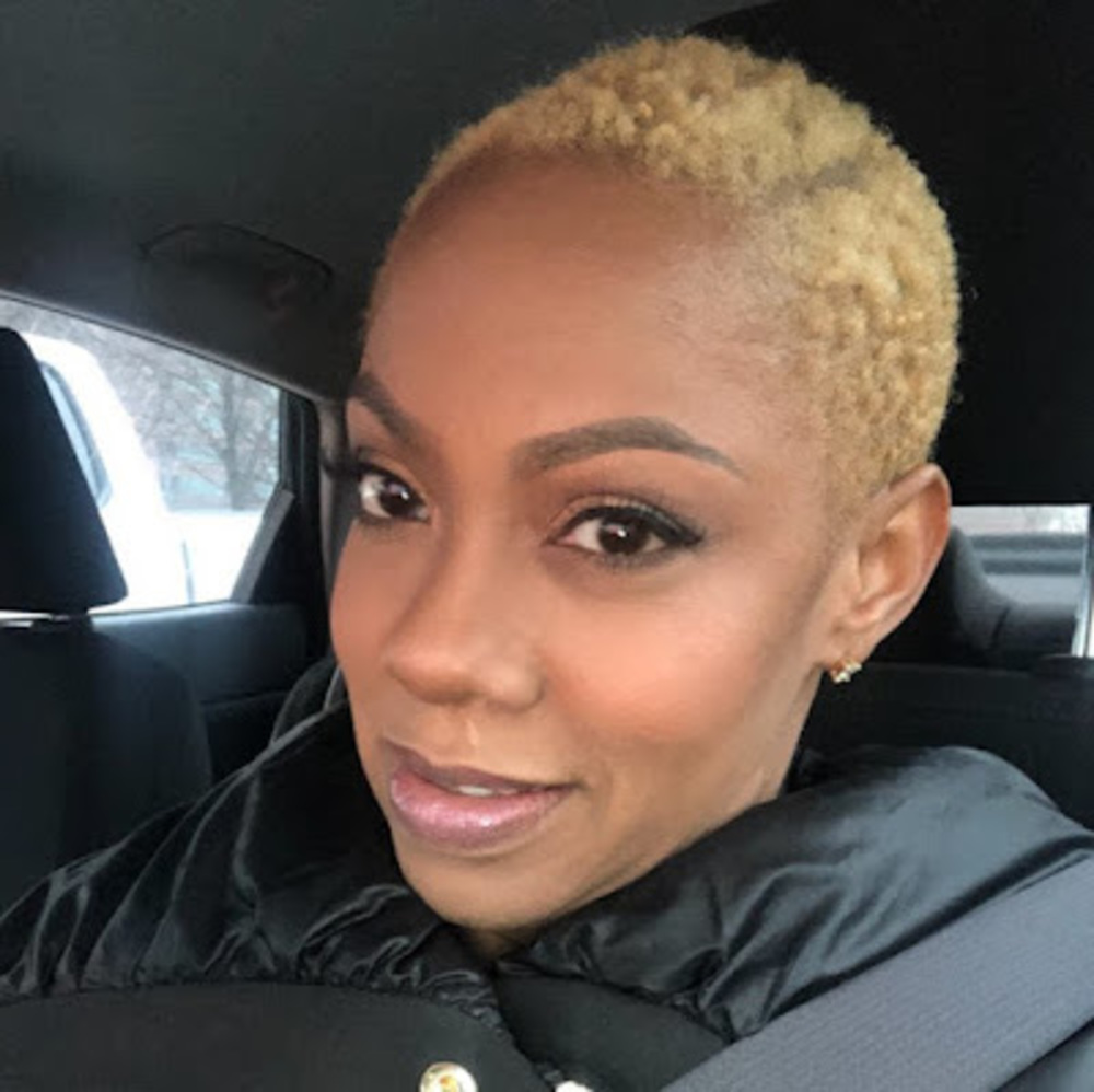 Meet your Posher, Dana